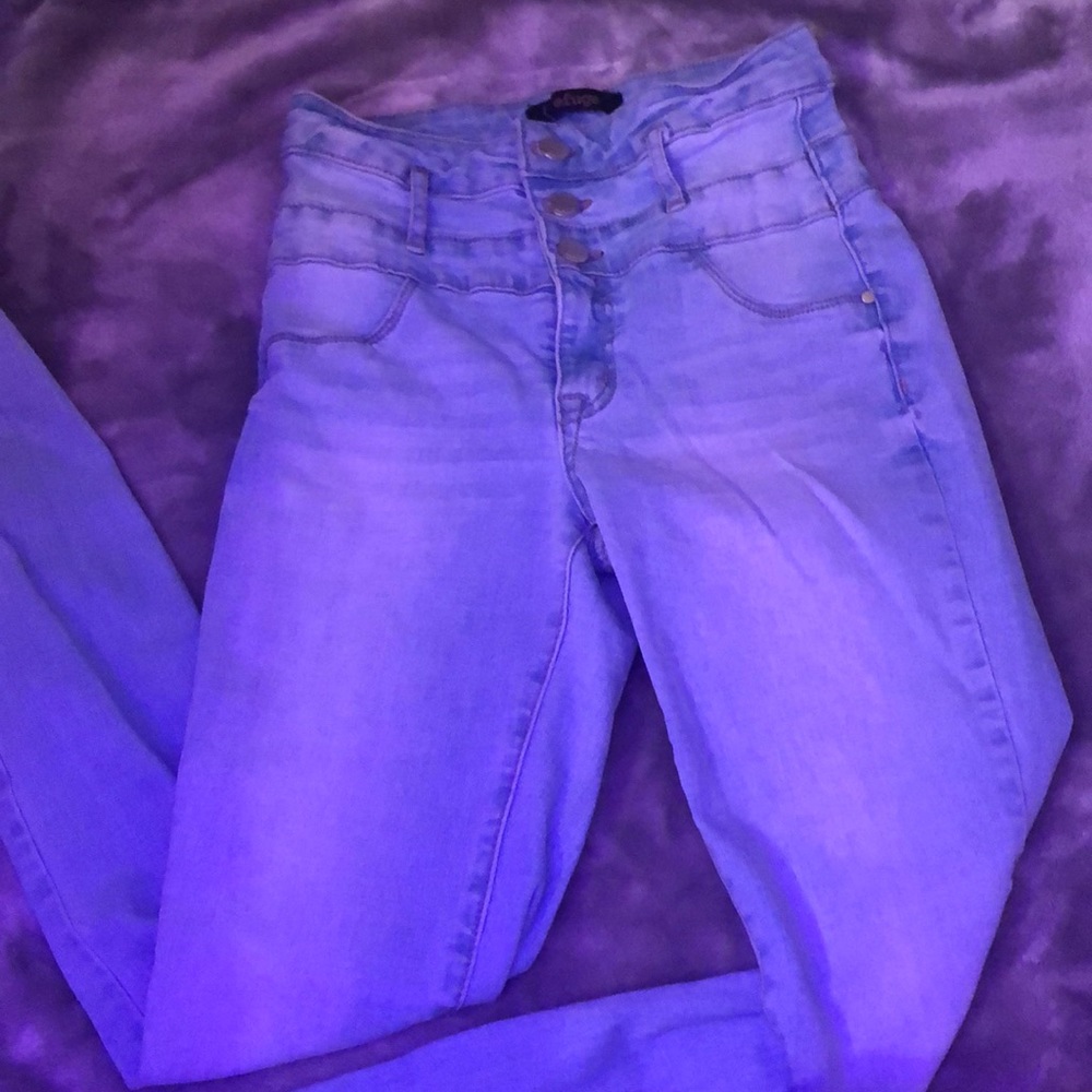 high waisted jeans